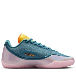 Nike LeBron 23 - Édition "Crimson Crown" Limitée