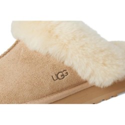 Chausson UGG Disquette B0DRDRHVG2 - L'Équilibre Parfait entre Apparence et Confort